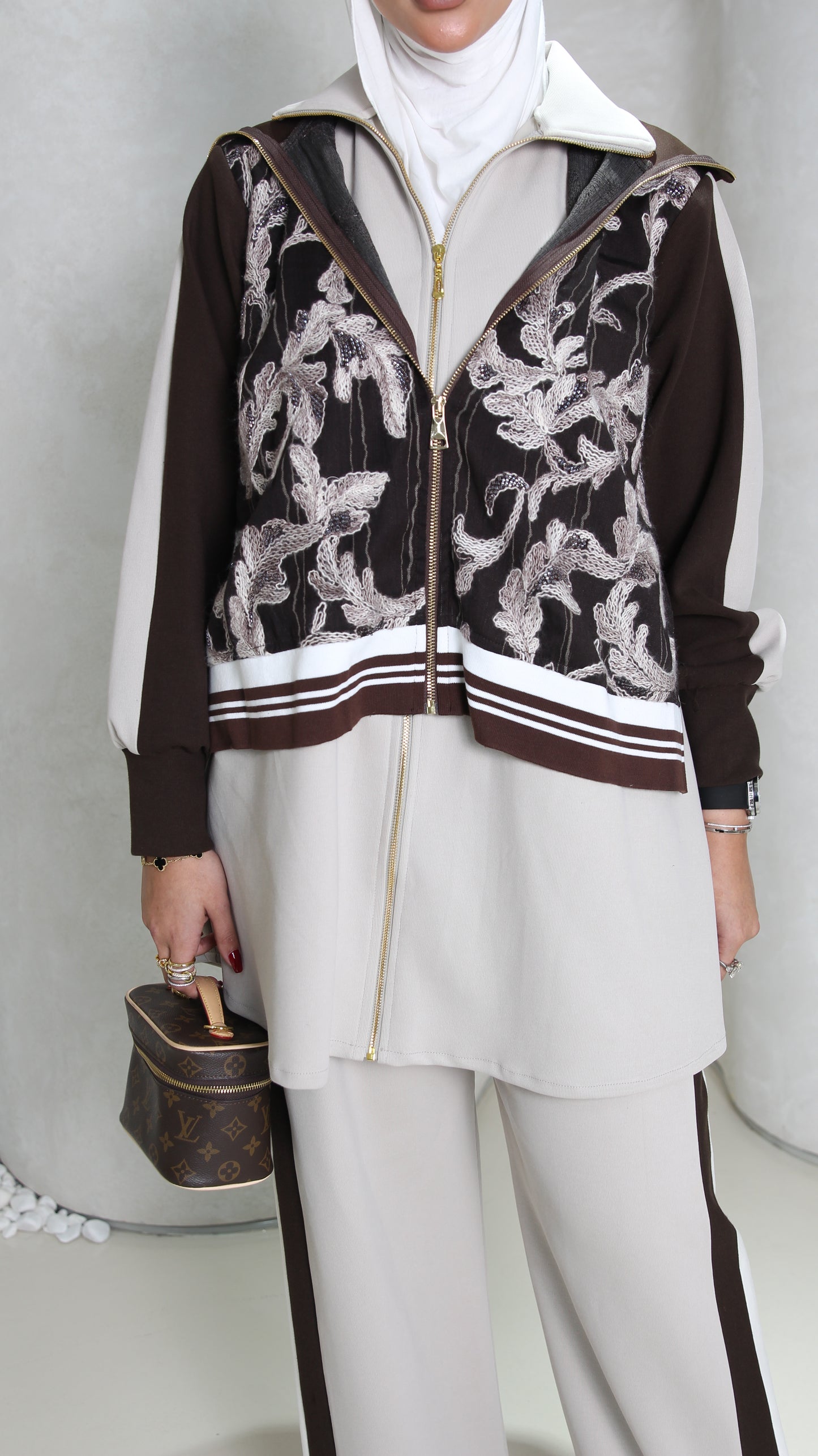 بدله من قطعتين خام سبورت التوب طول ٣٢ انش