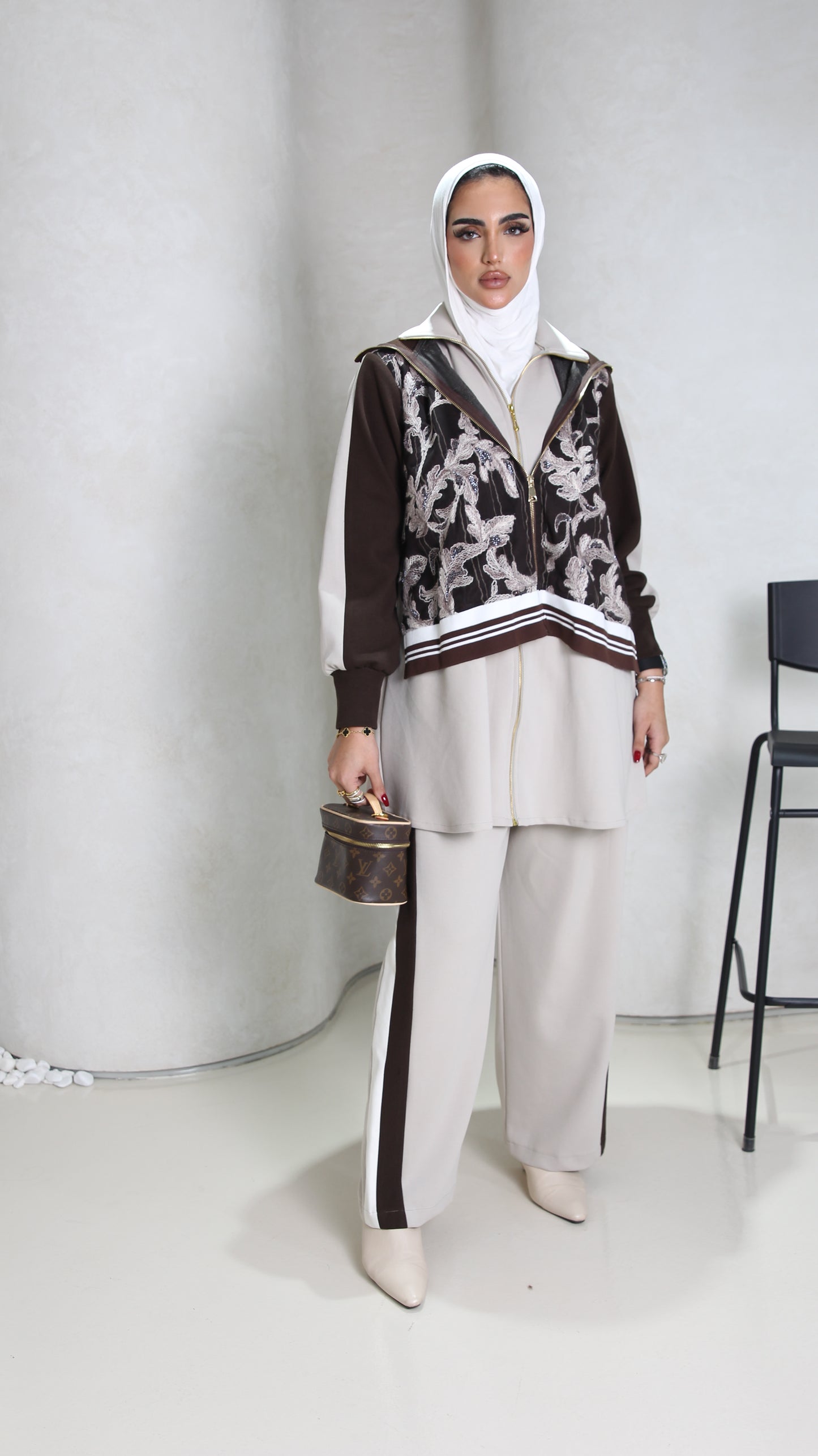 بدله من قطعتين خام سبورت التوب طول ٣٢ انش