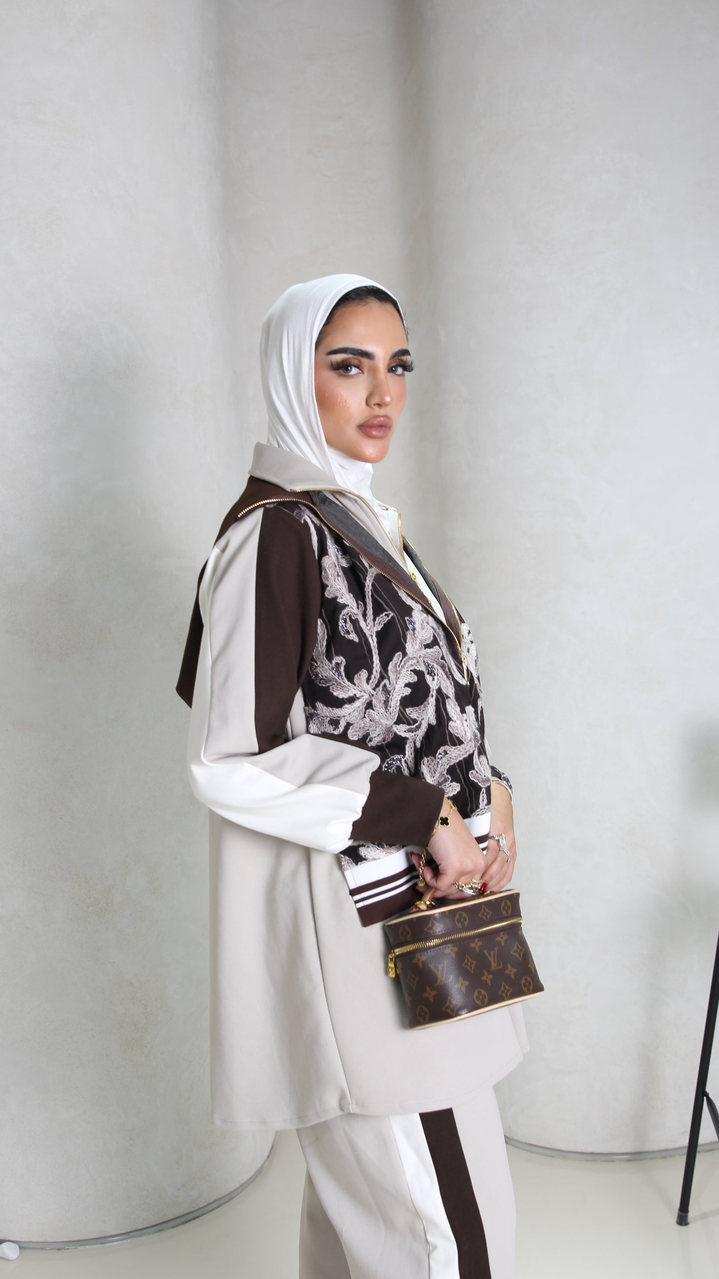 بدله من قطعتين خام سبورت التوب طول ٣٢ انش