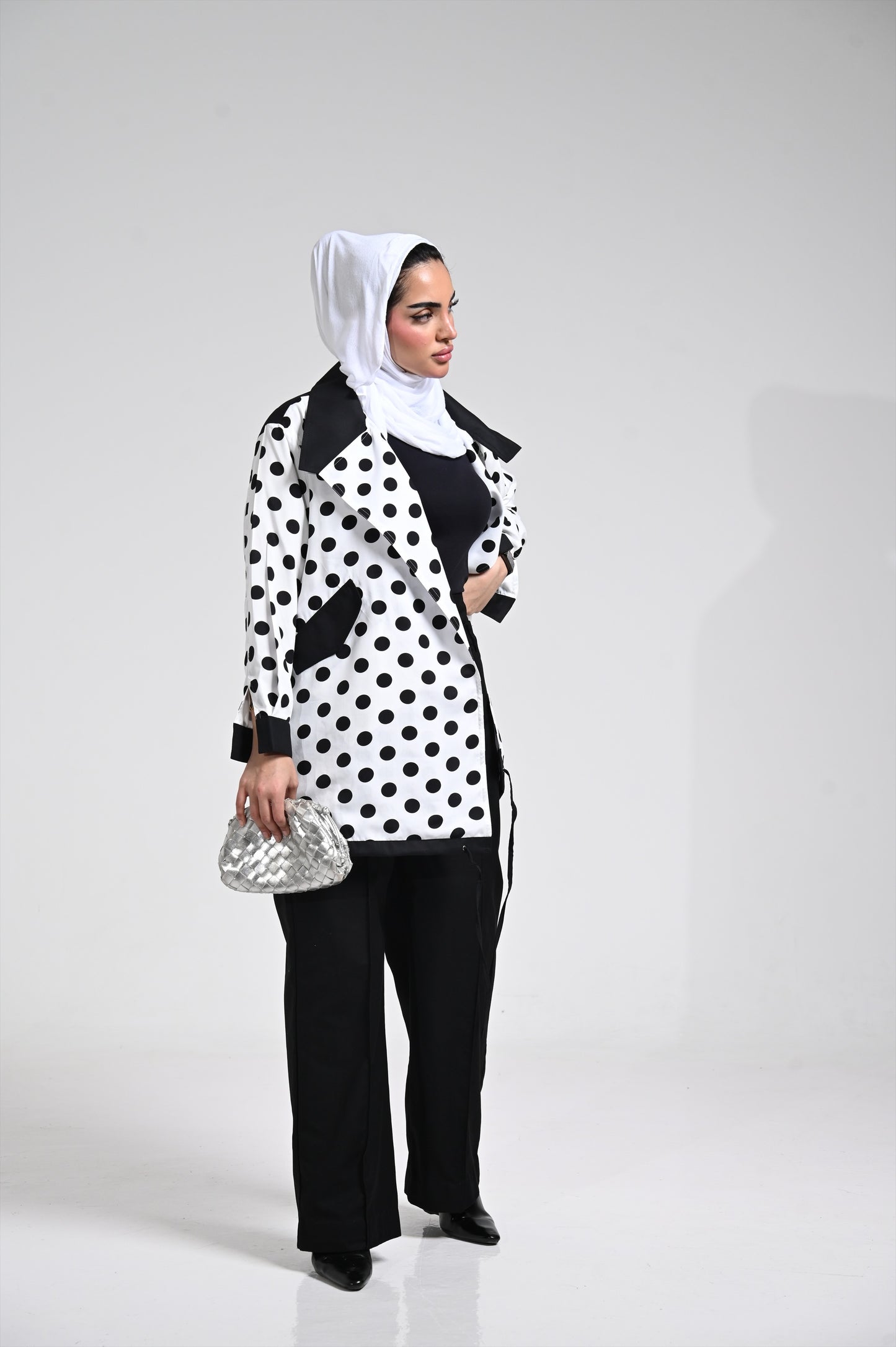 Polka dots jacket white