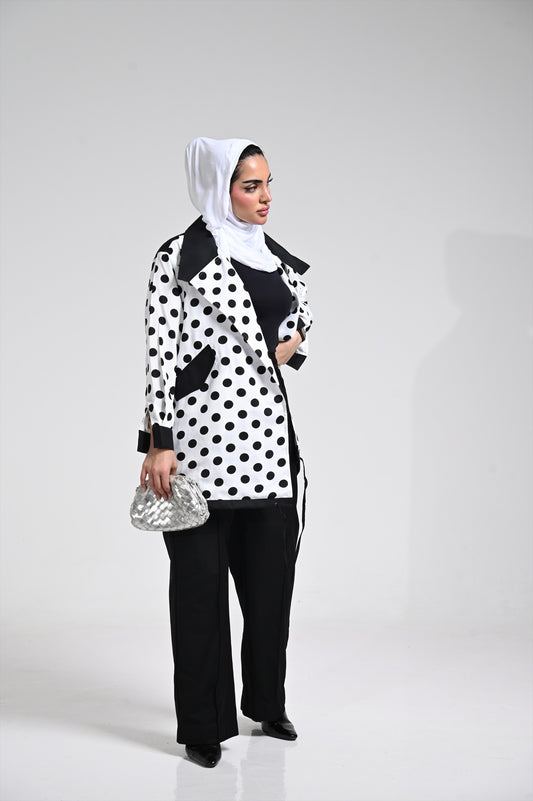 Polka dots jacket white