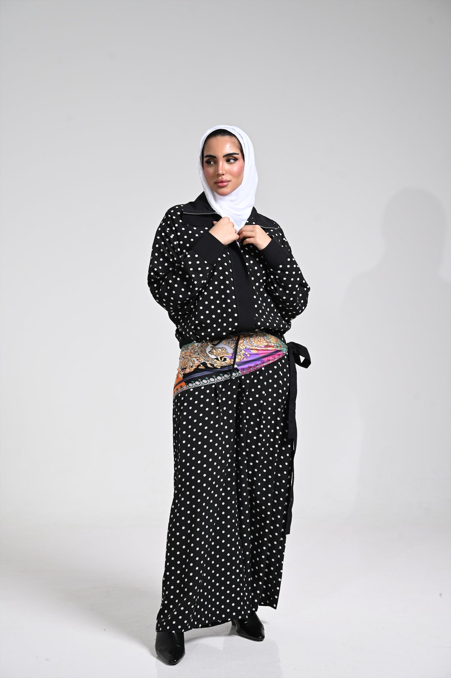 Polka dots set black